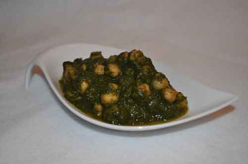 Spinach Curry with Channas