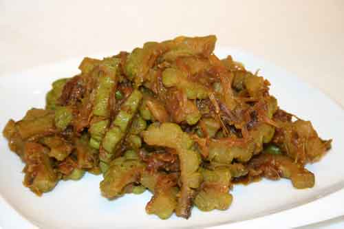 Karela (Bitter gourd) & Onion Subzi Recipe