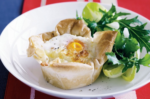 Egg and bacon filo pies