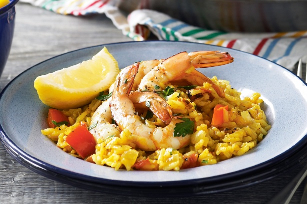 Prawn paella