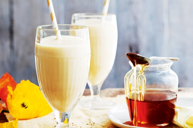 Mango, almond and honey breakfast smoothie