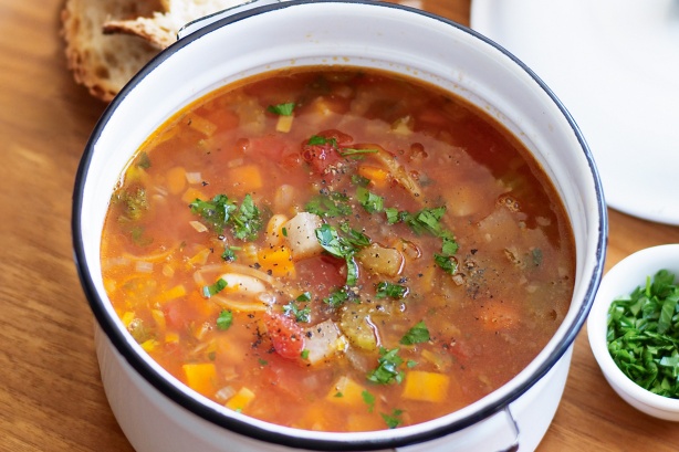 Tuscan vegetable and bean soup