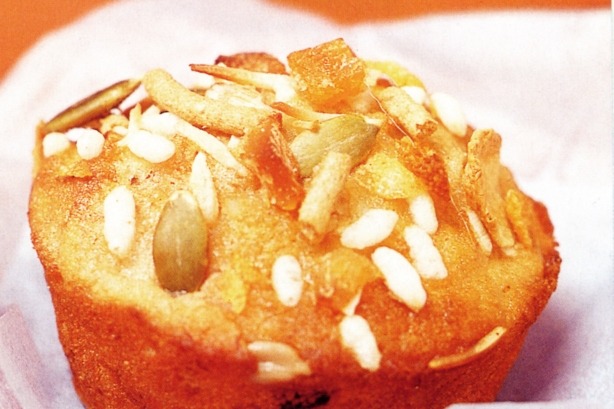 Banana and walnut muffins