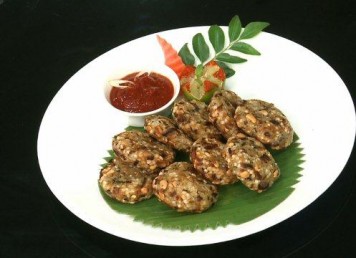 Peanut and Potato Patties with Sago