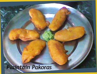 Raw banana pakoda