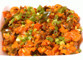 Hot tomato and spring onions