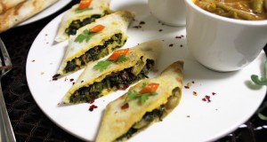Stuffed Spinach Dosa