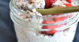 Bircher Muesli with Yoghurt and Honey